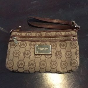 Michael Kors Wristlet